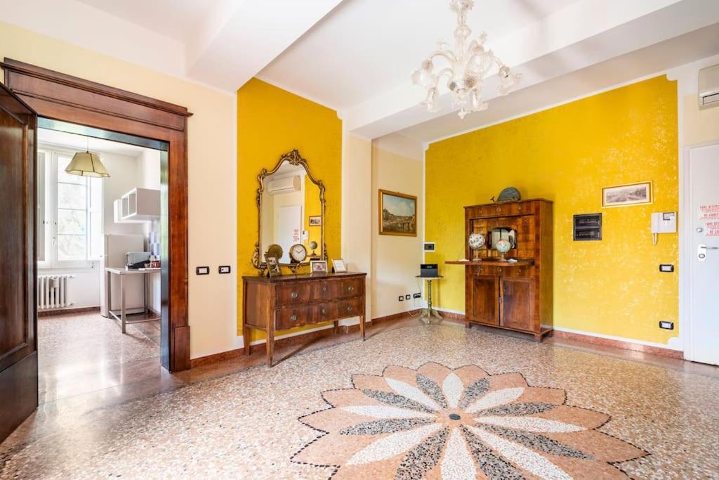 Elegant Apt, Wi-Fi And Garden Apartment Bologna Exterior photo