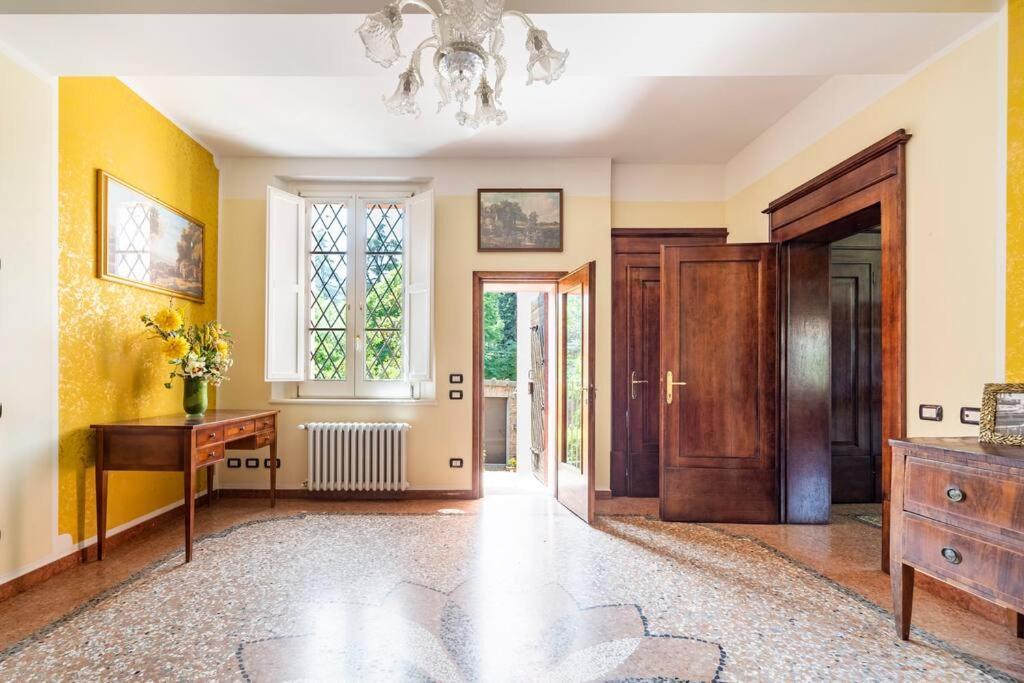 Elegant Apt, Wi-Fi And Garden Apartment Bologna Exterior photo